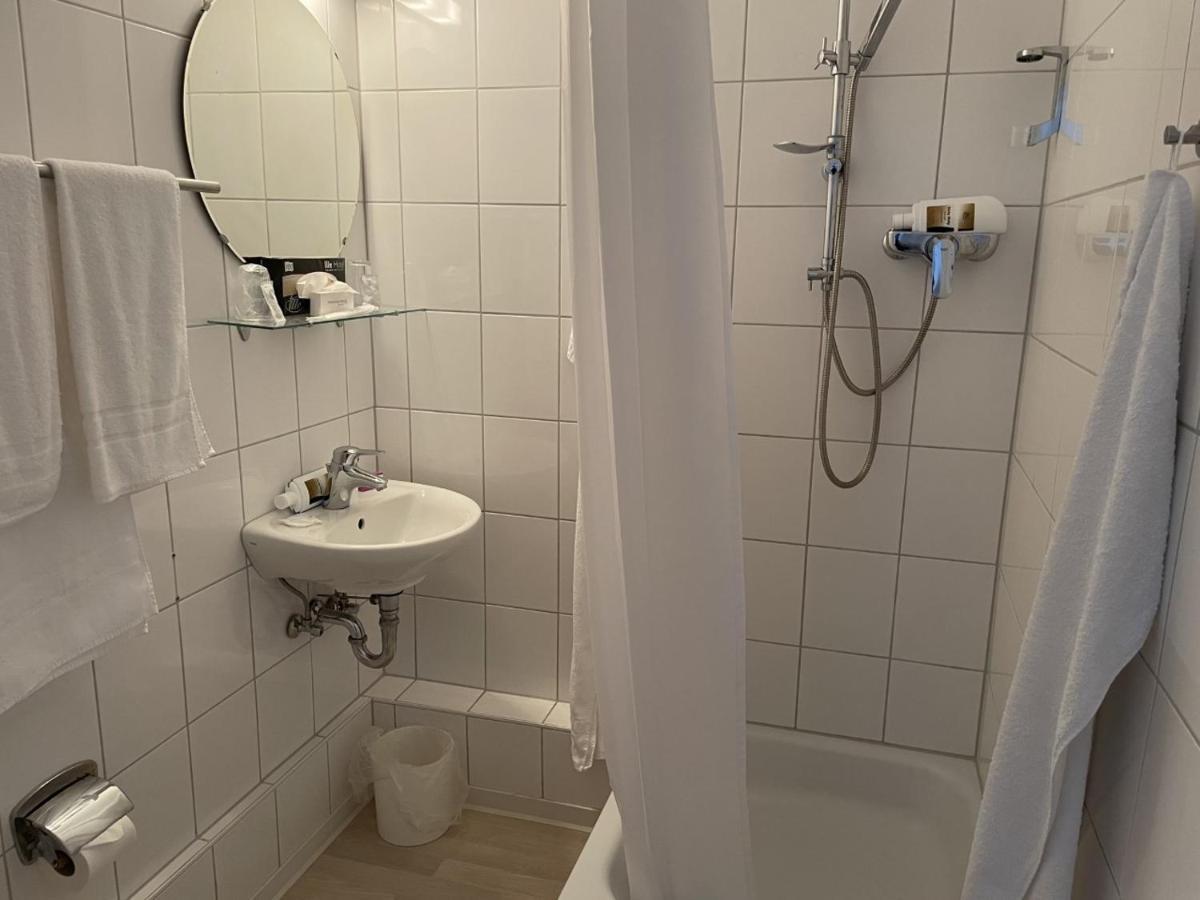 Astoria Hotel Bad Wildstein Verbandsgemeinde Verbandsgemeinde Traben-Trarbach Buitenkant foto